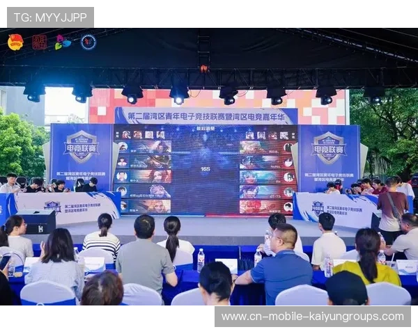 赛事生态：小型联赛扶持计划为草根战队提供上位通道，草根战队什么意思