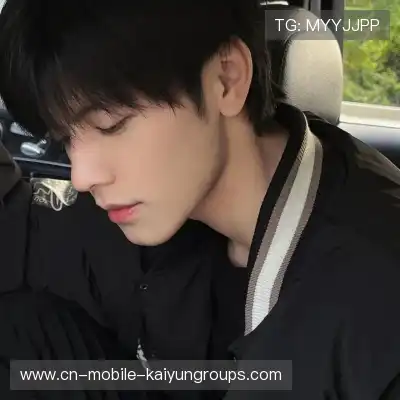 邹朵千